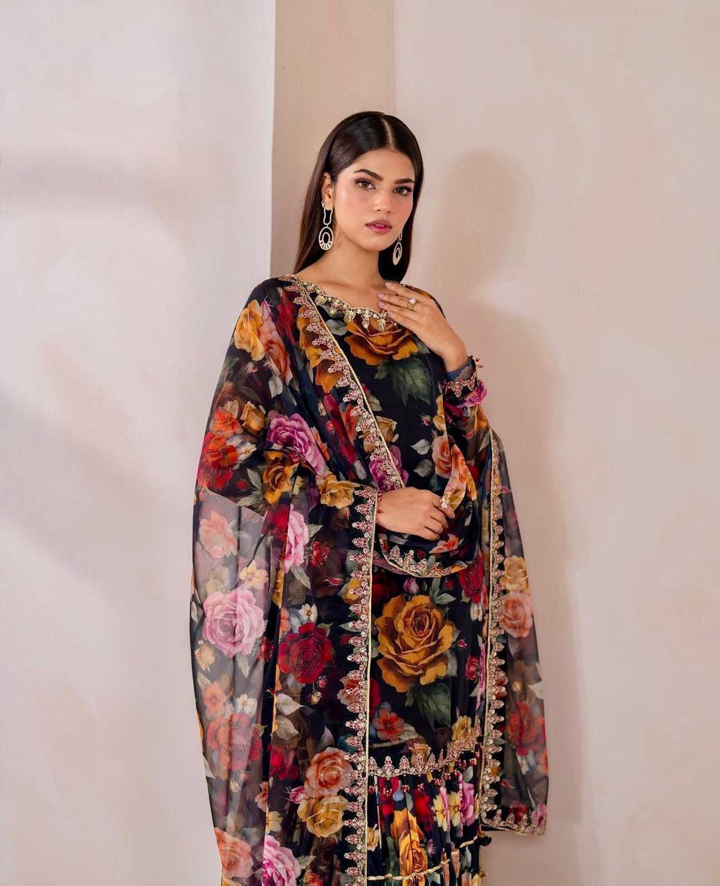 Premium Self Swiss Jacquard 3pc Digital Printed Lawn Suit – Unstitched