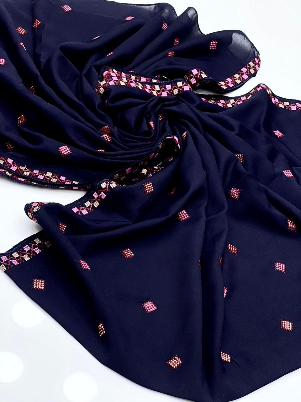 Swiss Lawn Embroidered Chadar – Premium Quality Full Size