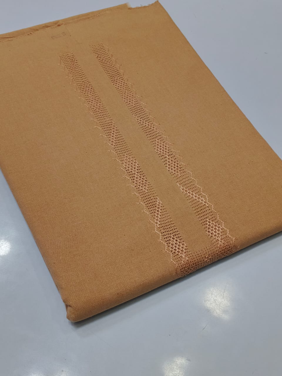 Karandi Khaddar Kamalia Handmade Tarkashi Full Suit – 7 Metres