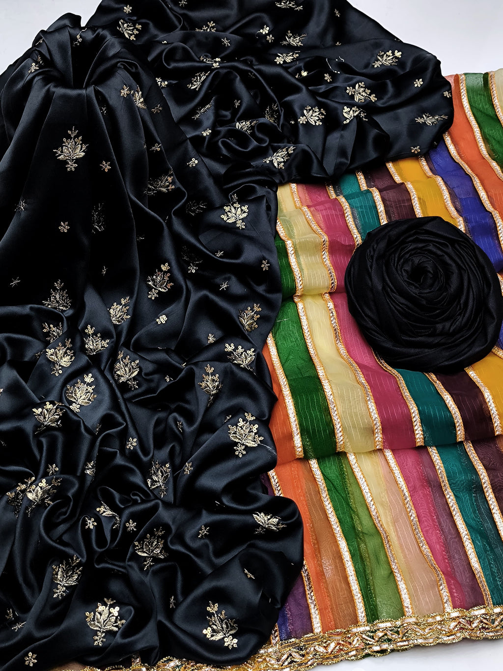 Shamoz Silk 3pc Embroidered Suit with Heavy Chiffon Dupatta – Premium Collection