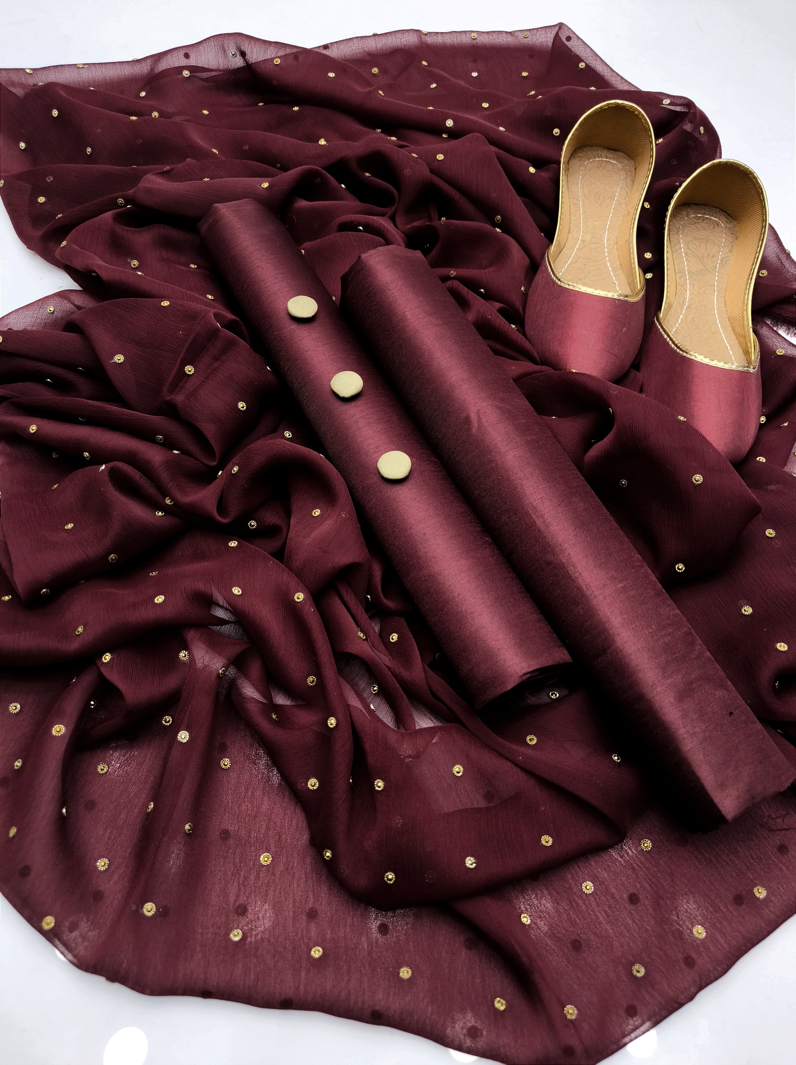 New Fancy 4pc Chiffon Dress with Kundan Dupatta & Gifts – Premium Collection