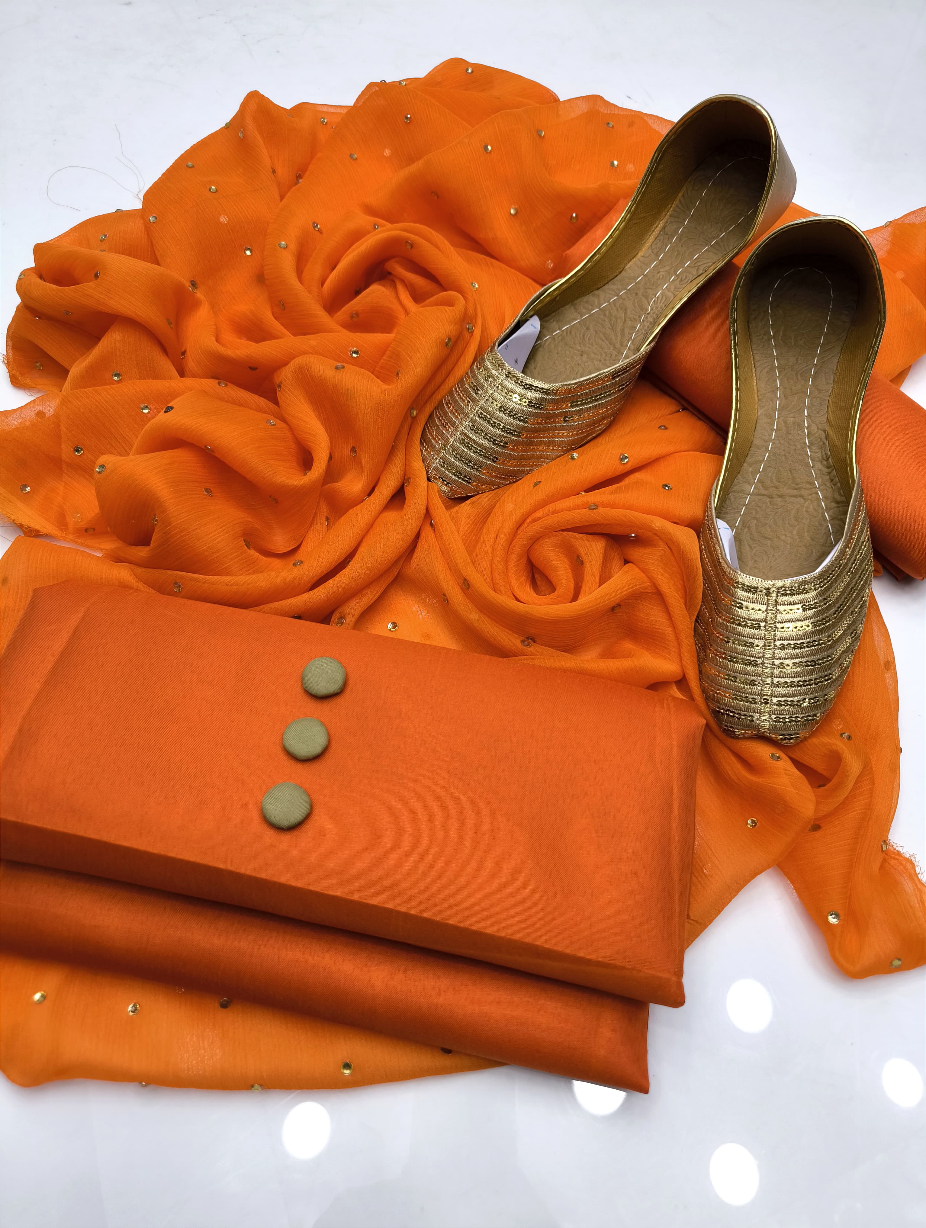 New Fancy 4pc Chiffon Dress with Kundan Dupatta & Gifts – Premium Collection