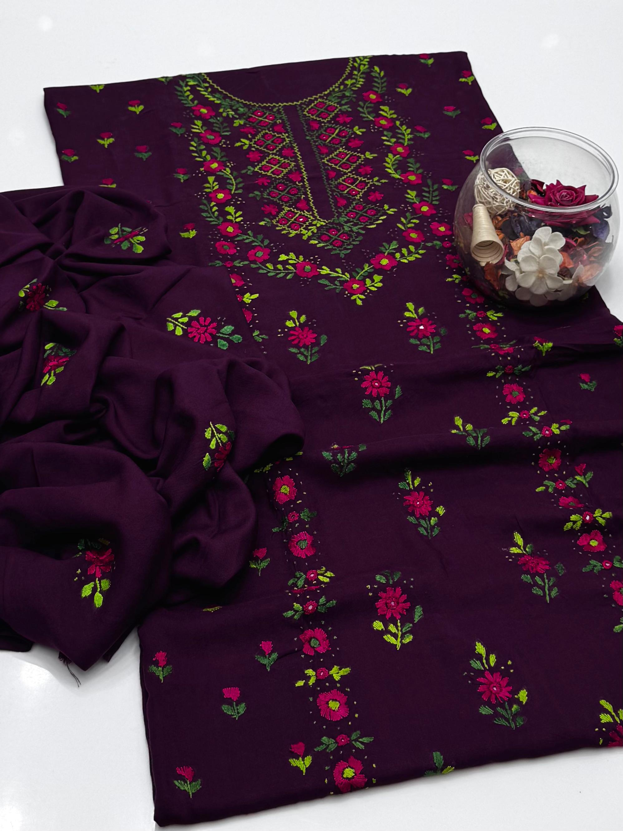 Winter Collection 2K25 

Linen Handmade Pakka Sheehsa Work Shirt WITH  Plane Trouser Along WITH  Linen Shawl 3Pc Dress 👗 👗