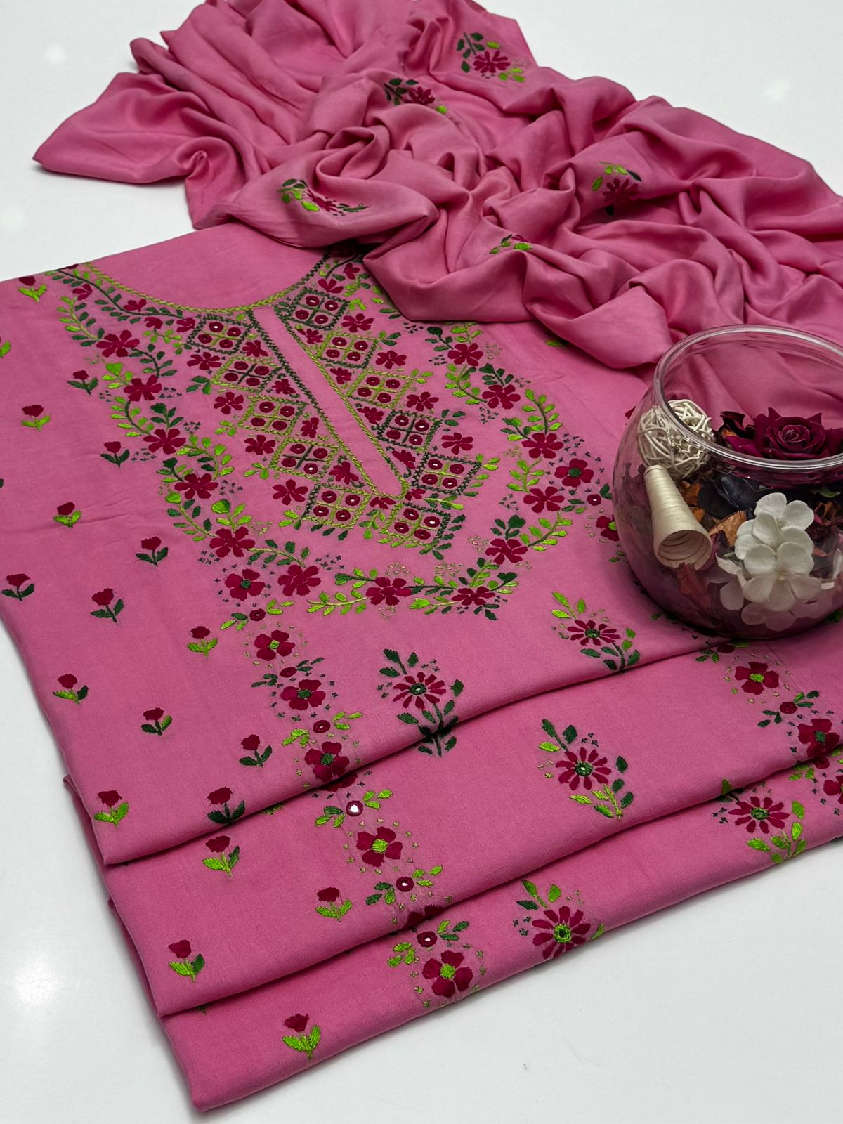 Winter Collection 2K25 

Linen Handmade Pakka Sheehsa Work Shirt WITH  Plane Trouser Along WITH  Linen Shawl 3Pc Dress 👗 👗