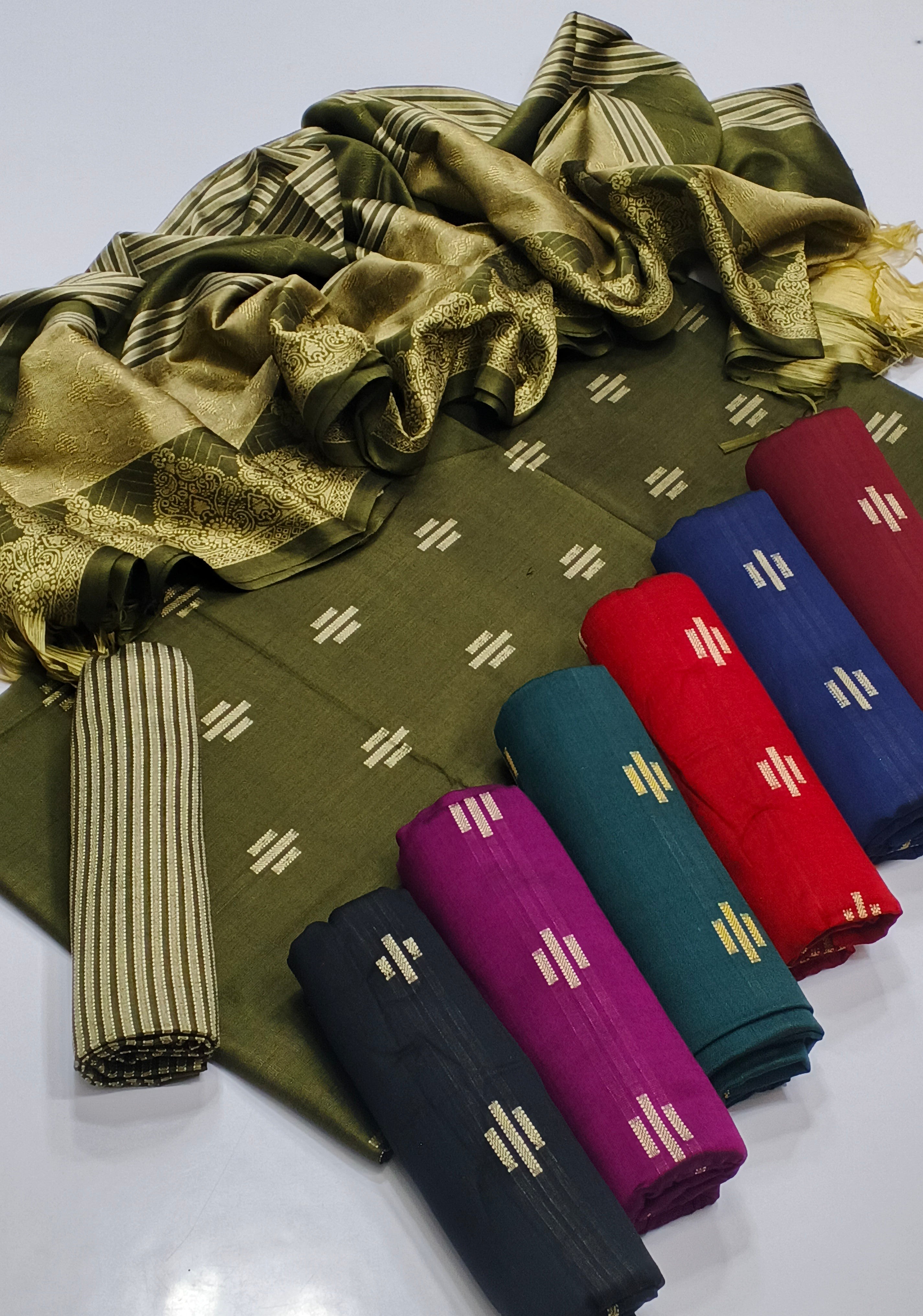Marina Fabric Boti Shirt, jacquard boader shawl,along lining trouser 3pc Dress 👗👗