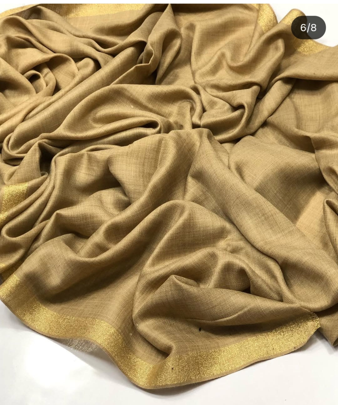 🔥 Alhumdulillah New Arrivals 🔥 2025

Peshmine Shawl Zari Boader ..
72 grade 
2.5 yard length
1.5 yard width
Stuff and colour guarantee